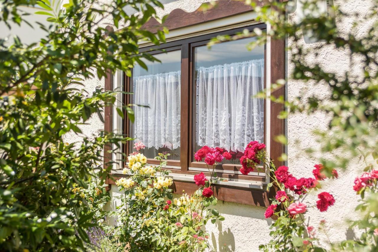 Bett Und Fruehstueck Bei Gertrud Daire Hergensweiler Dış mekan fotoğraf